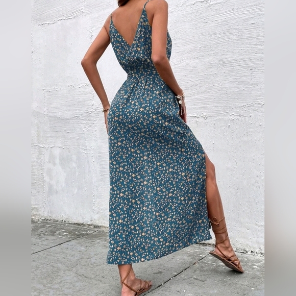 New Boho Double Split Cami Dress Maxi Floral Blue Cream - Picture 4 of 7